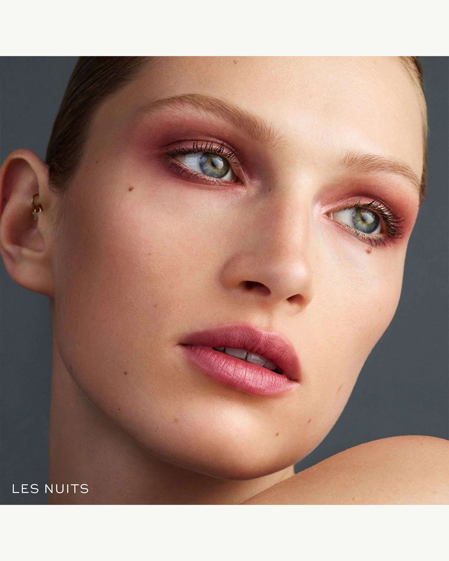 Les Nuits (rich black, burgundy, iridescent pink)